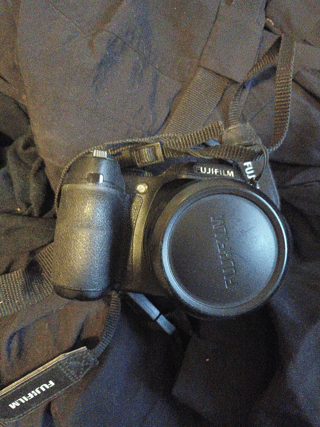 Fujifilm Digital Camera - photo 2