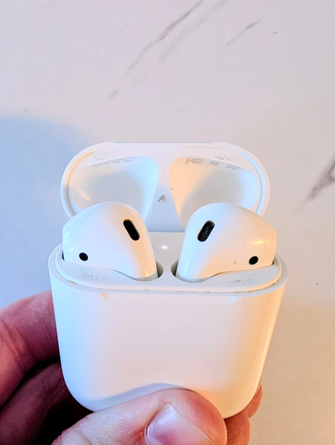 Apple Airpods 2nd Gen