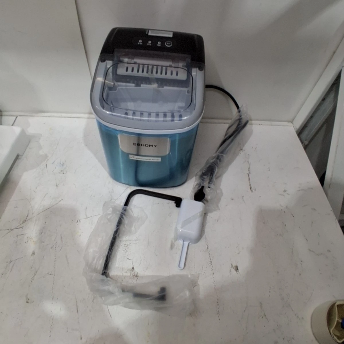 Euhomy Ice Maker- Like new!