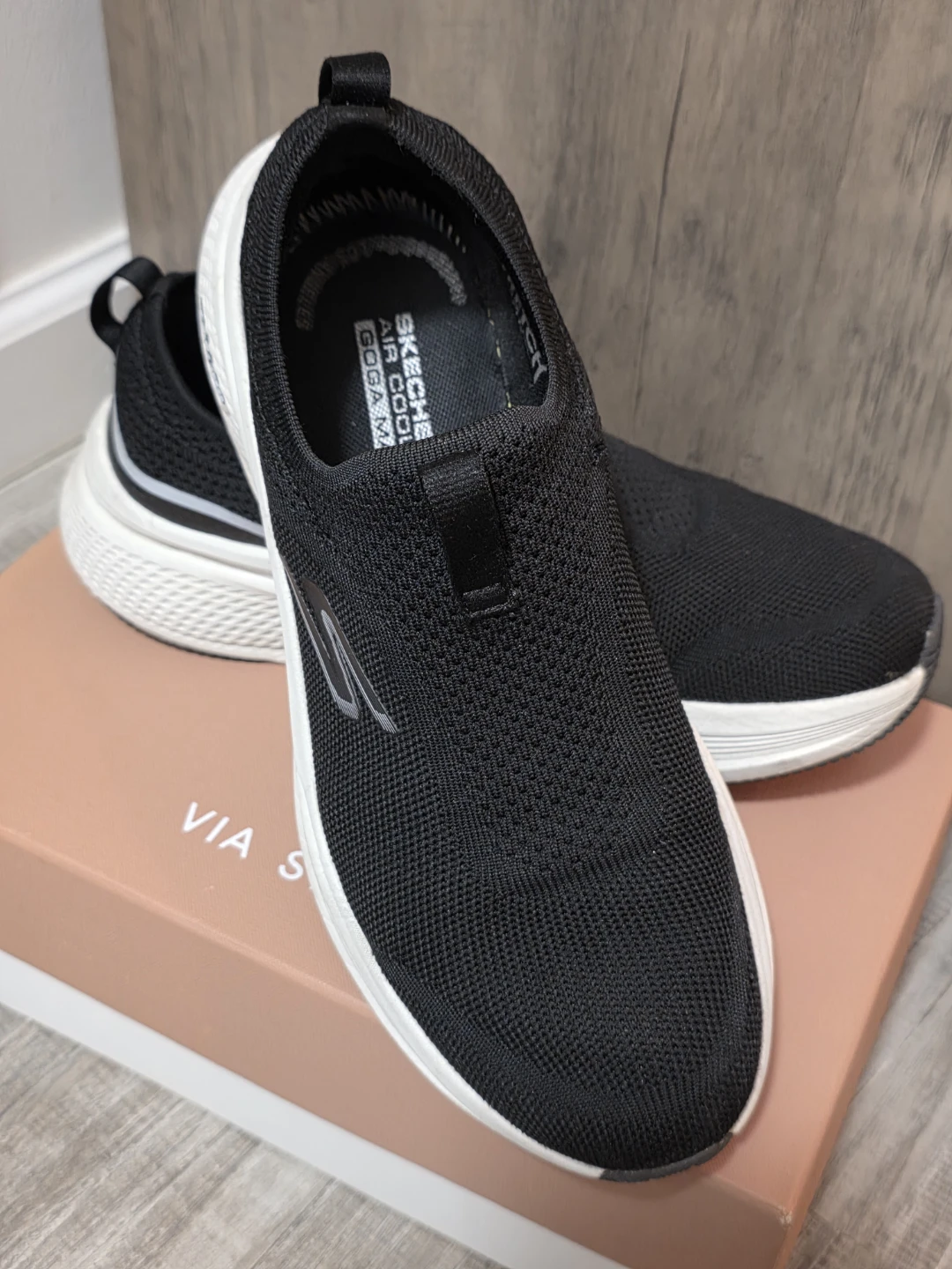 Skechers Goga Mat Slip-On Shoes - photo 3
