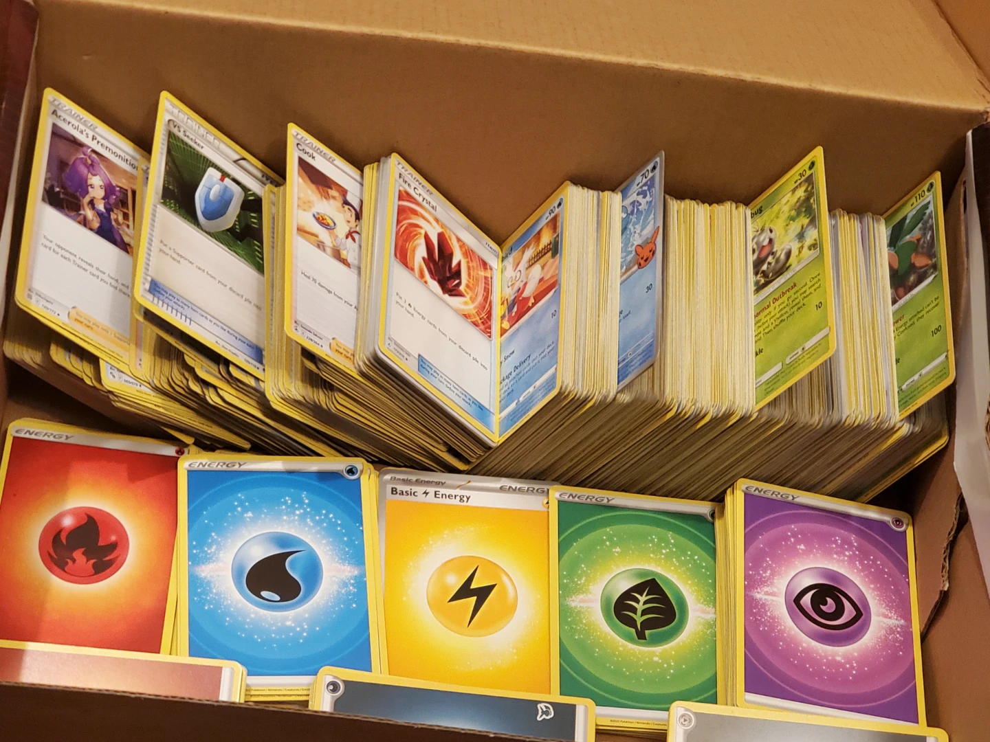 Large Collection of Assorted Pokémon Trading Cards