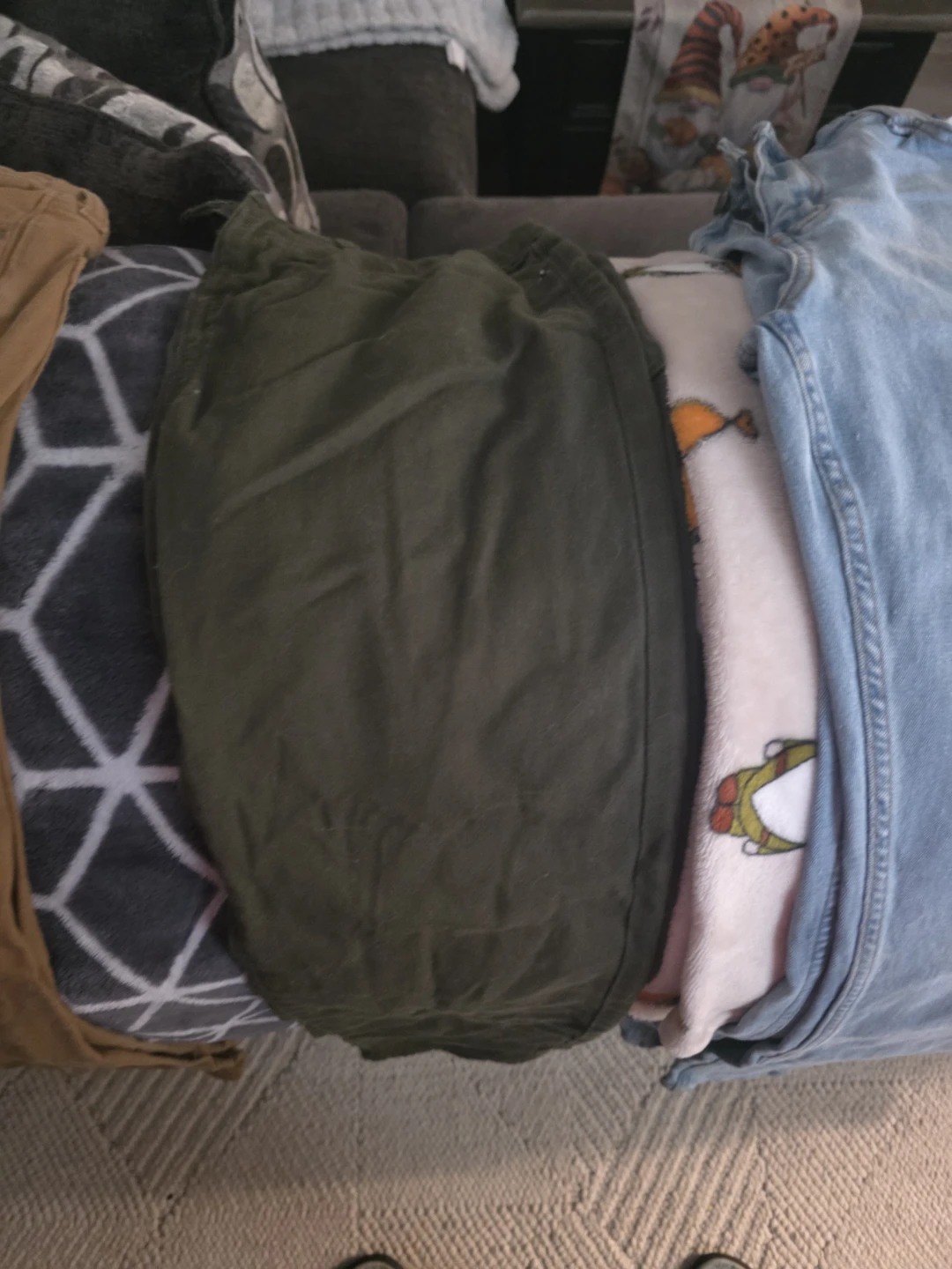 10 pairs of boys jeans size 16 - photo 2