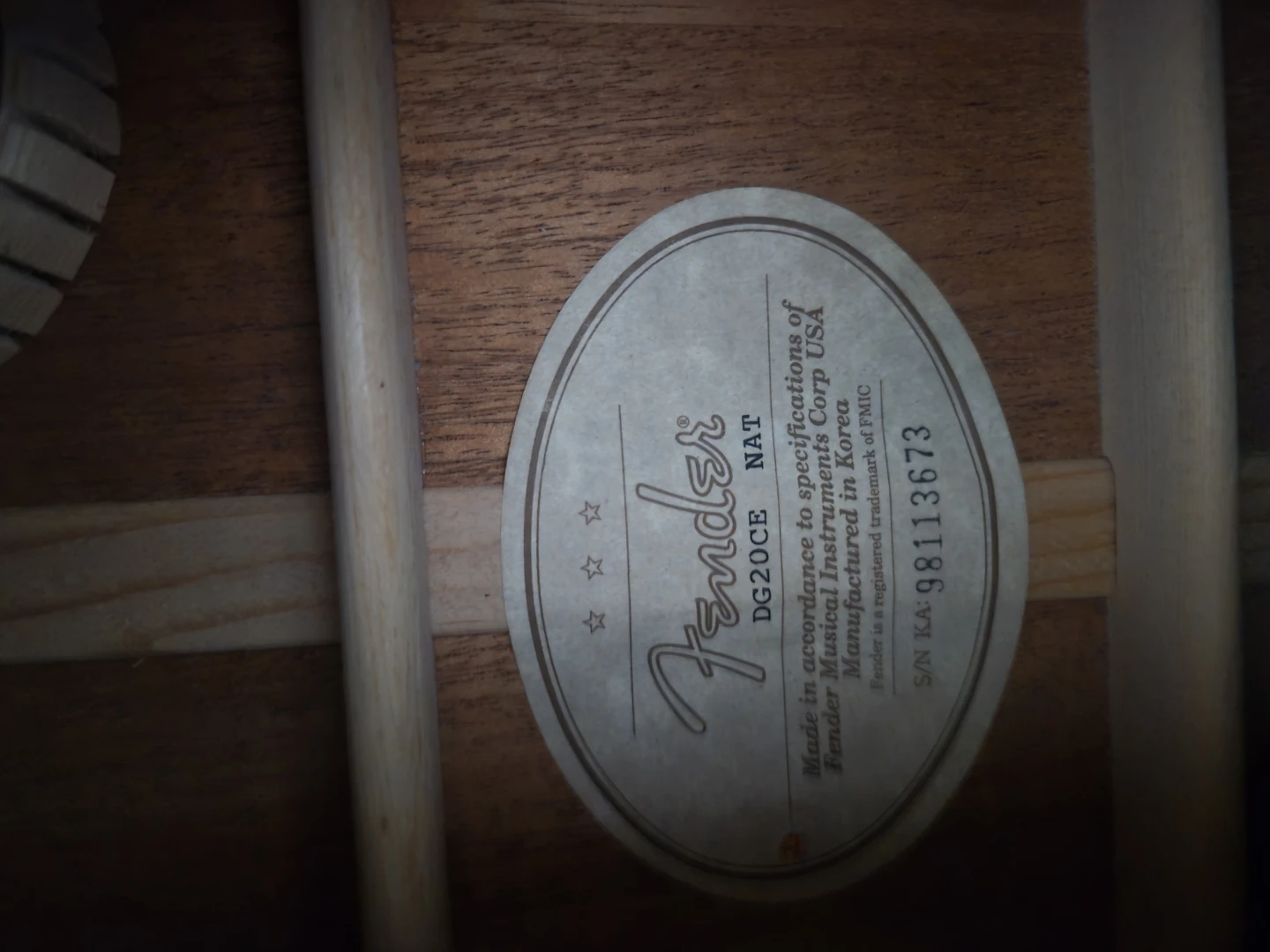 Fender DG20CE NAT Acoustic Guitar - photo 4