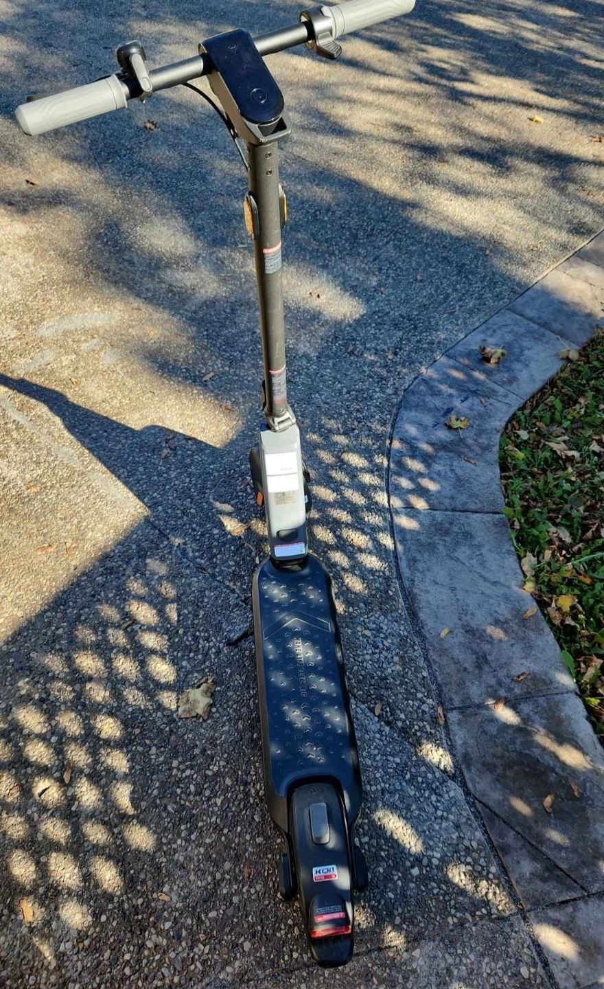 NIU KQi1 Electric Scooter