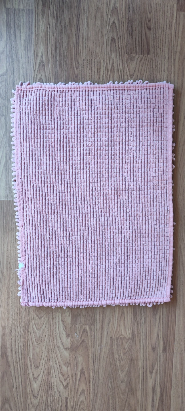 Soft Pink Bath Mat - photo 2