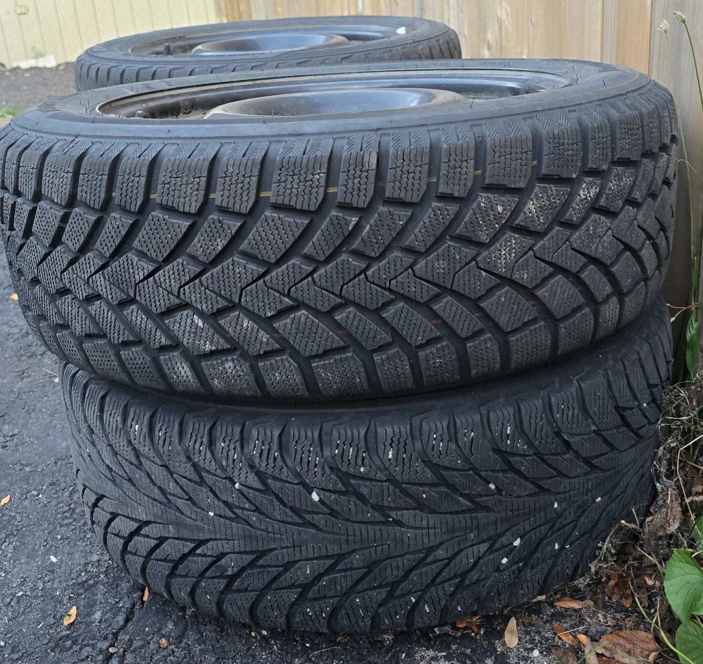 Nokian Hakkapeliitta and Mileking Winter Tires - photo 5