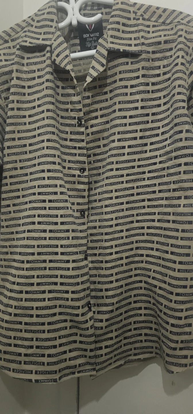 Borumz Slim Fit Shirt - Large