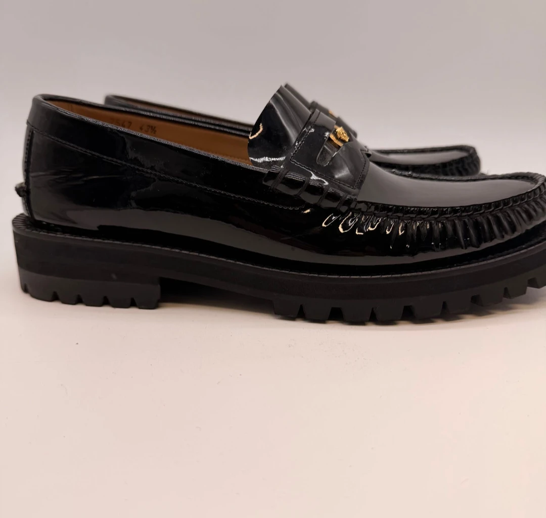 Versace Black Patent Leather Loafers Size 43.5 - photo 2
