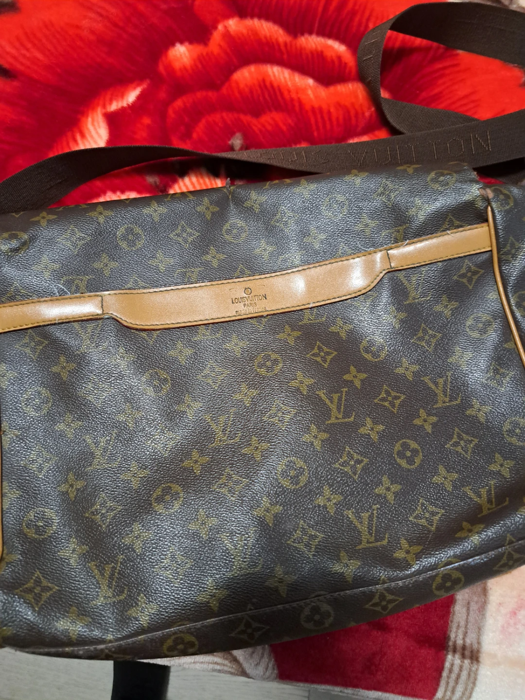 Louis Vuitton Monogram Messenger Bag - photo 2