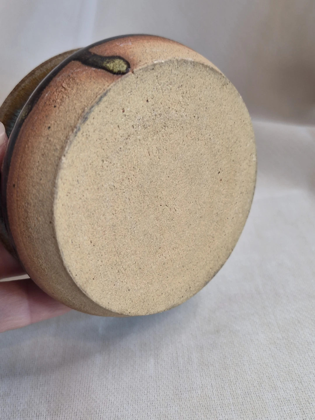 Beautiful Studio Art Pottery 3 1/4" x 1 1/2" Trinket etc Dish - photo 3