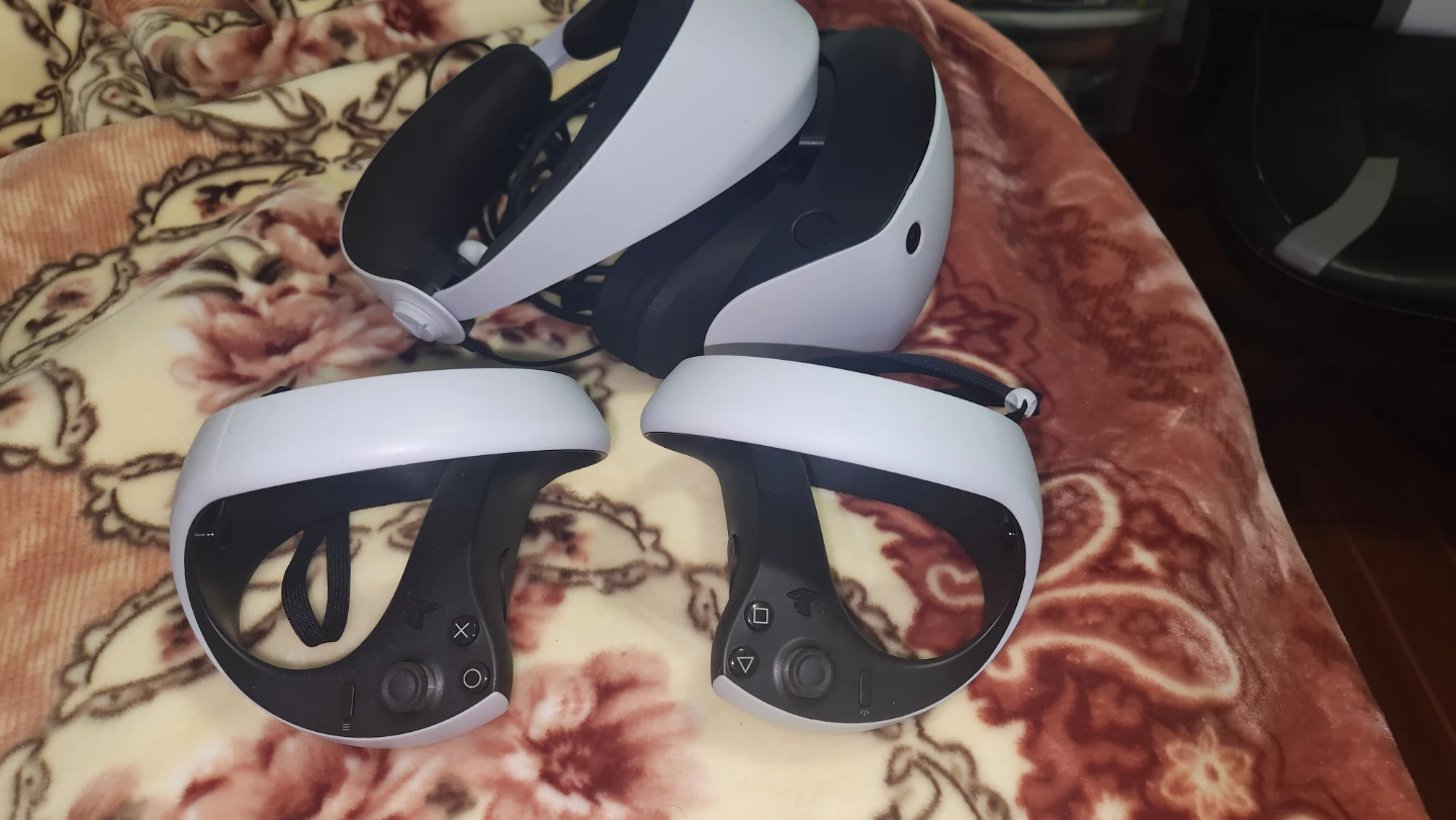 PlayStation VR2 Headset and Controllers