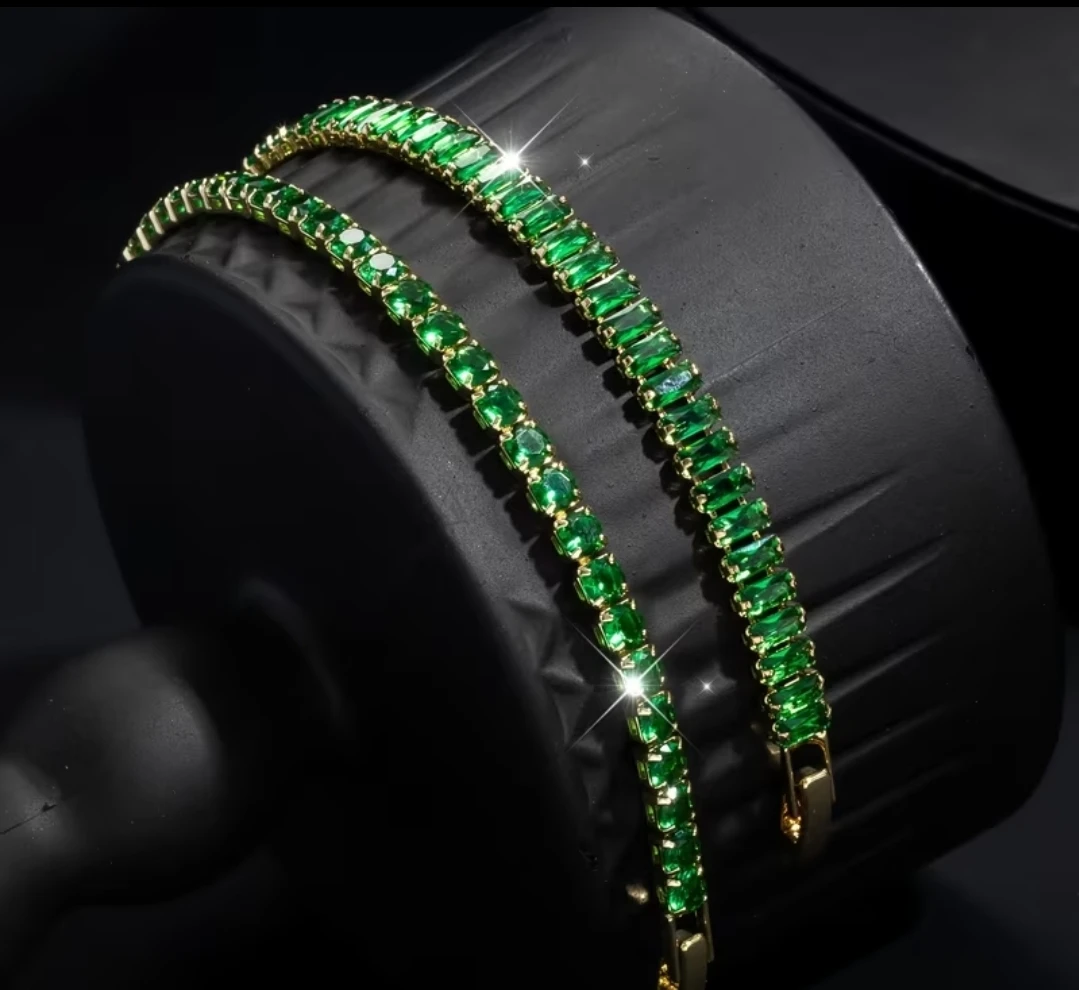 Jewellery Set: Two Bracelets, Earrings, and Leaf Ring - photo 4