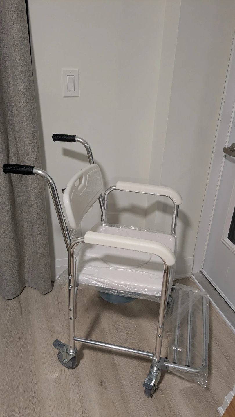 Toilet wheel chair for seniors. - photo 2