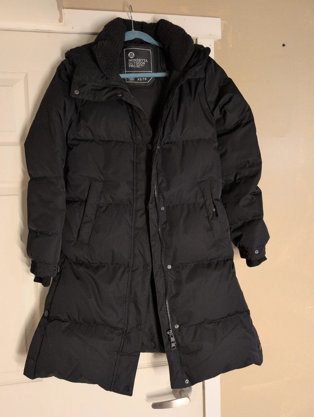 Mondetta Outdoor Project Down Coat