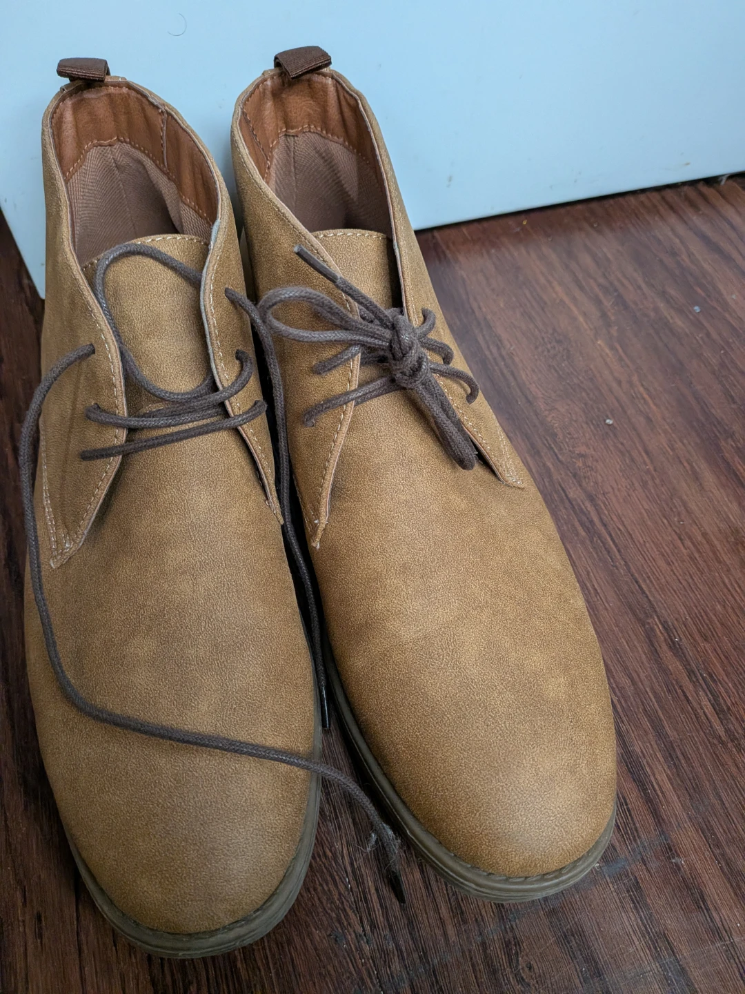 Tan Chukka Boots Size 9