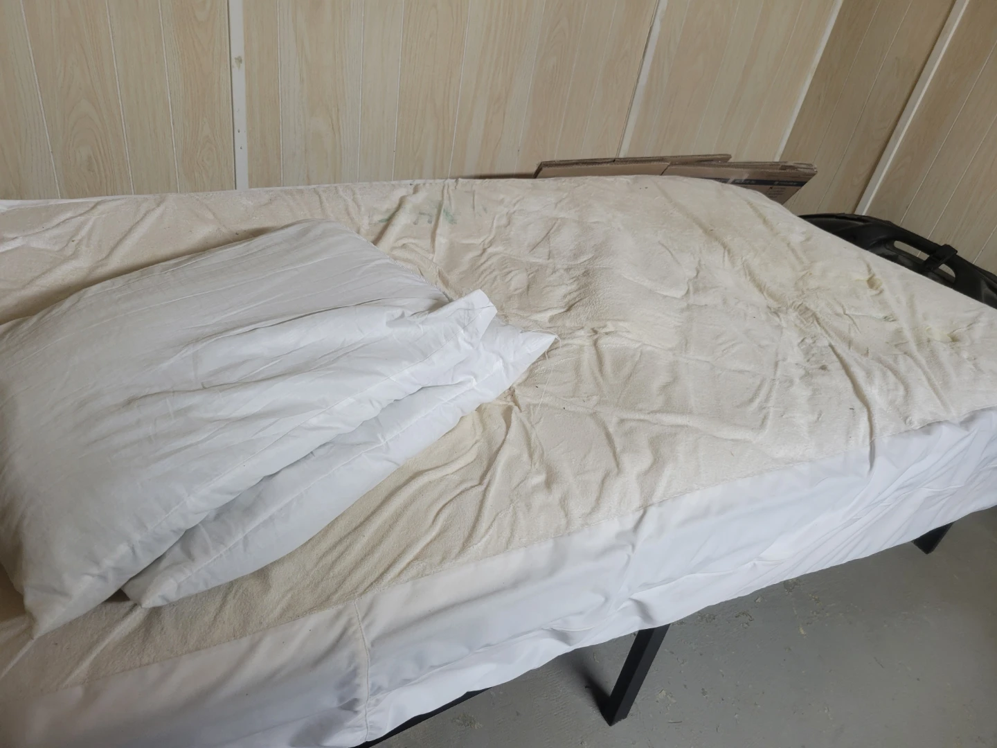Single Metal Bed Frame - photo 2