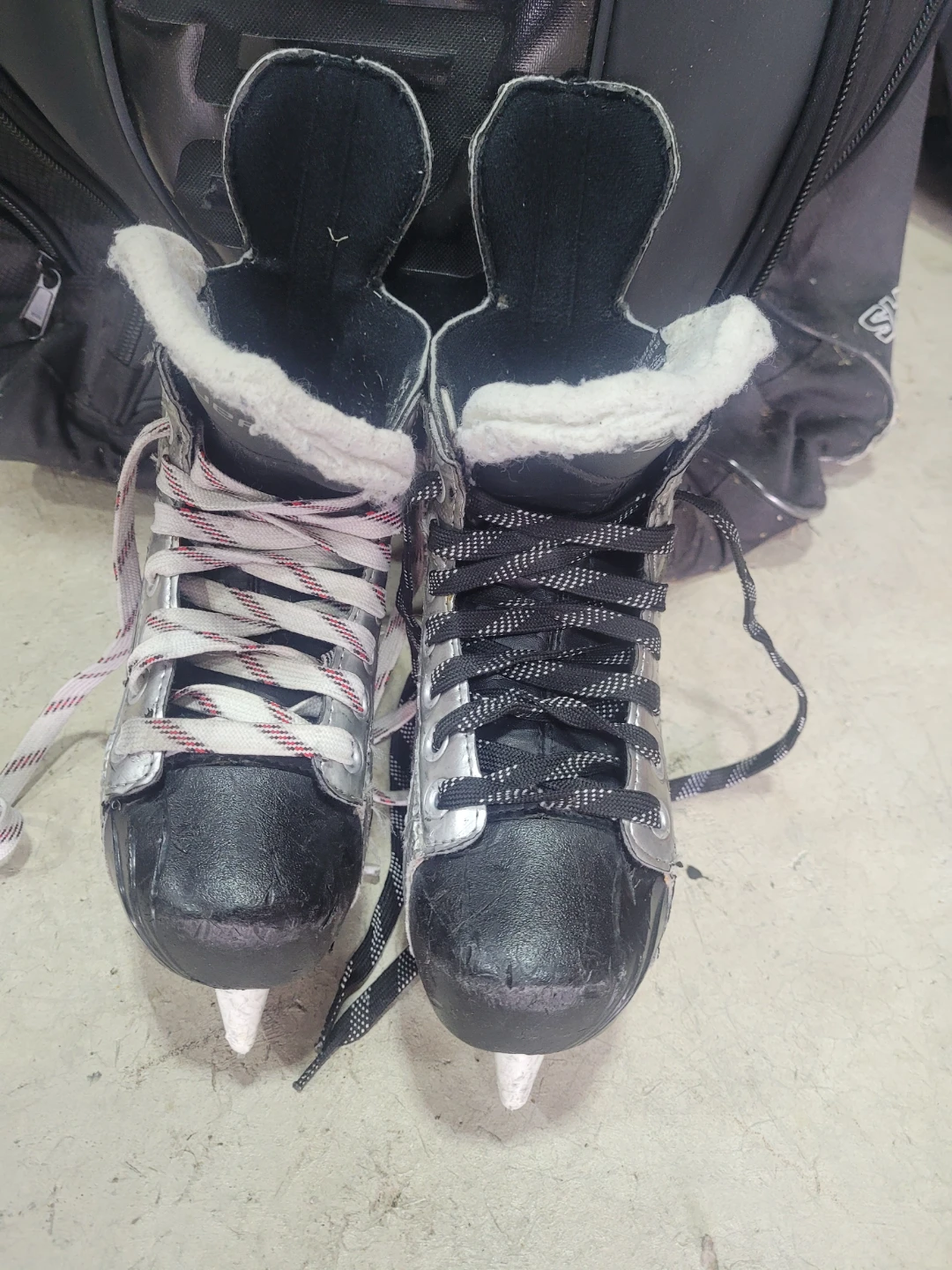 Bauer Vapor X1.0 Ice Skates Size 1R