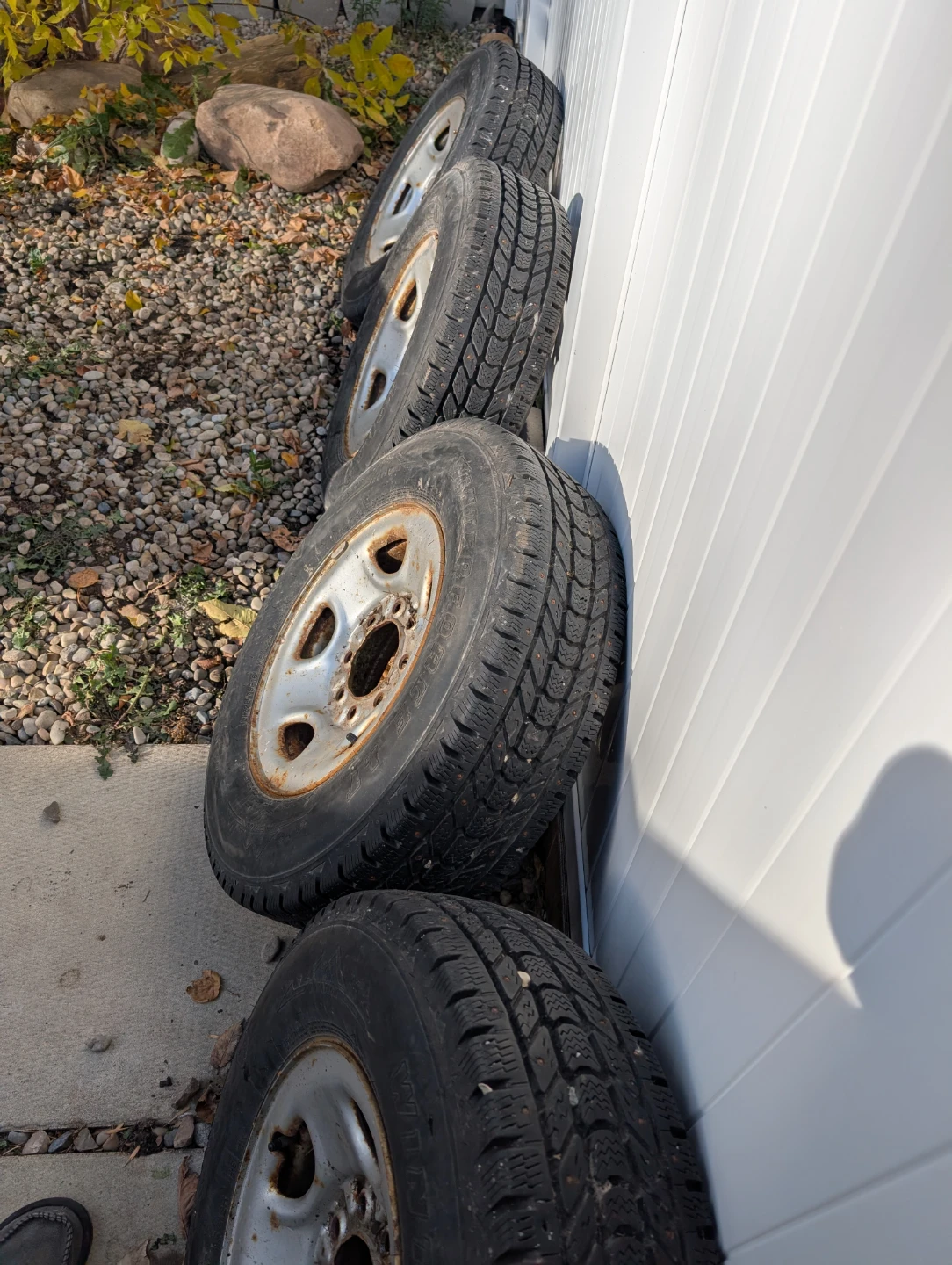Set of 4 Winterforce LT Tires with Steel Rims - photo 2
