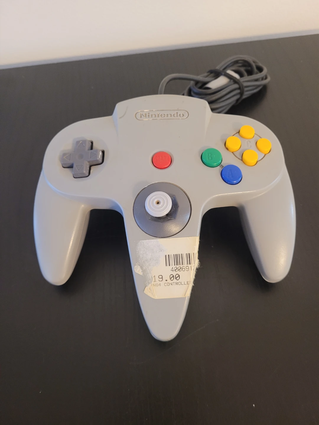 Nintendo 64 Console with Four Controllers - photo 4