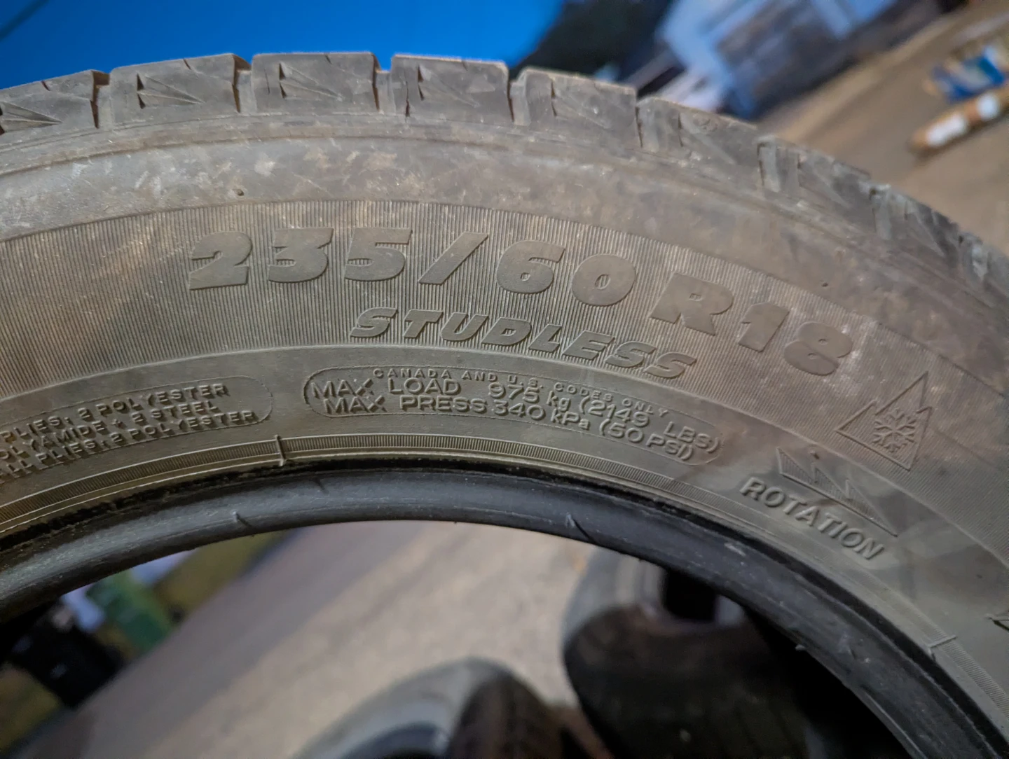 Michelin X - 235/60 R18 Studless Winter Tire - photo 4