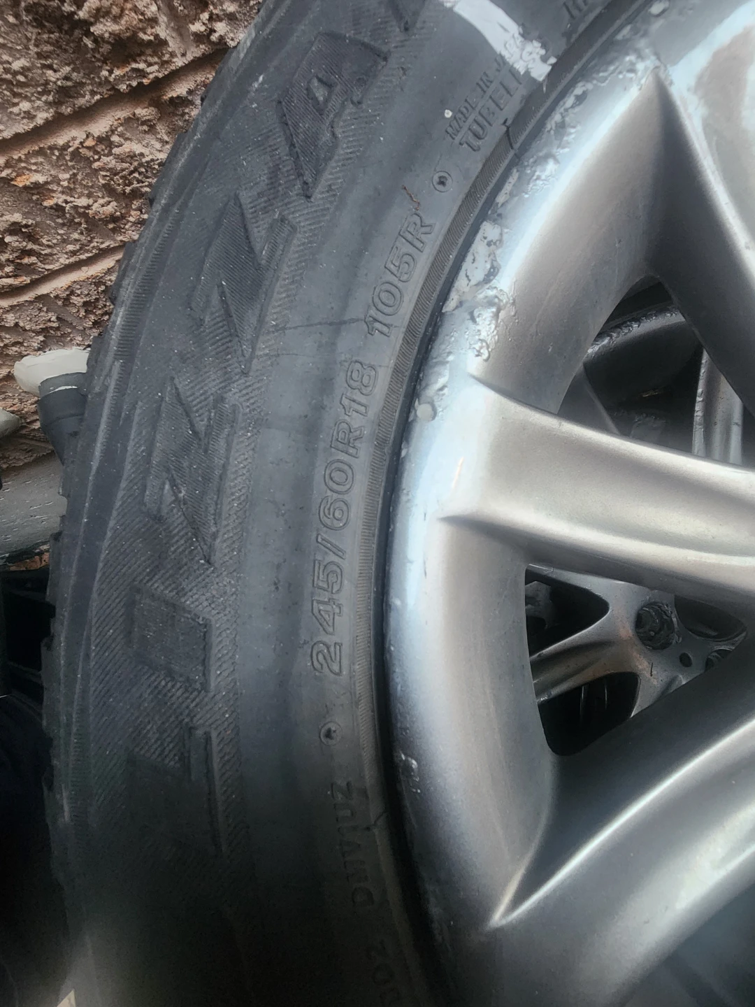 Set of 4 Bridgestone Blizzak Tires with Rims 245/60R18 - photo 2