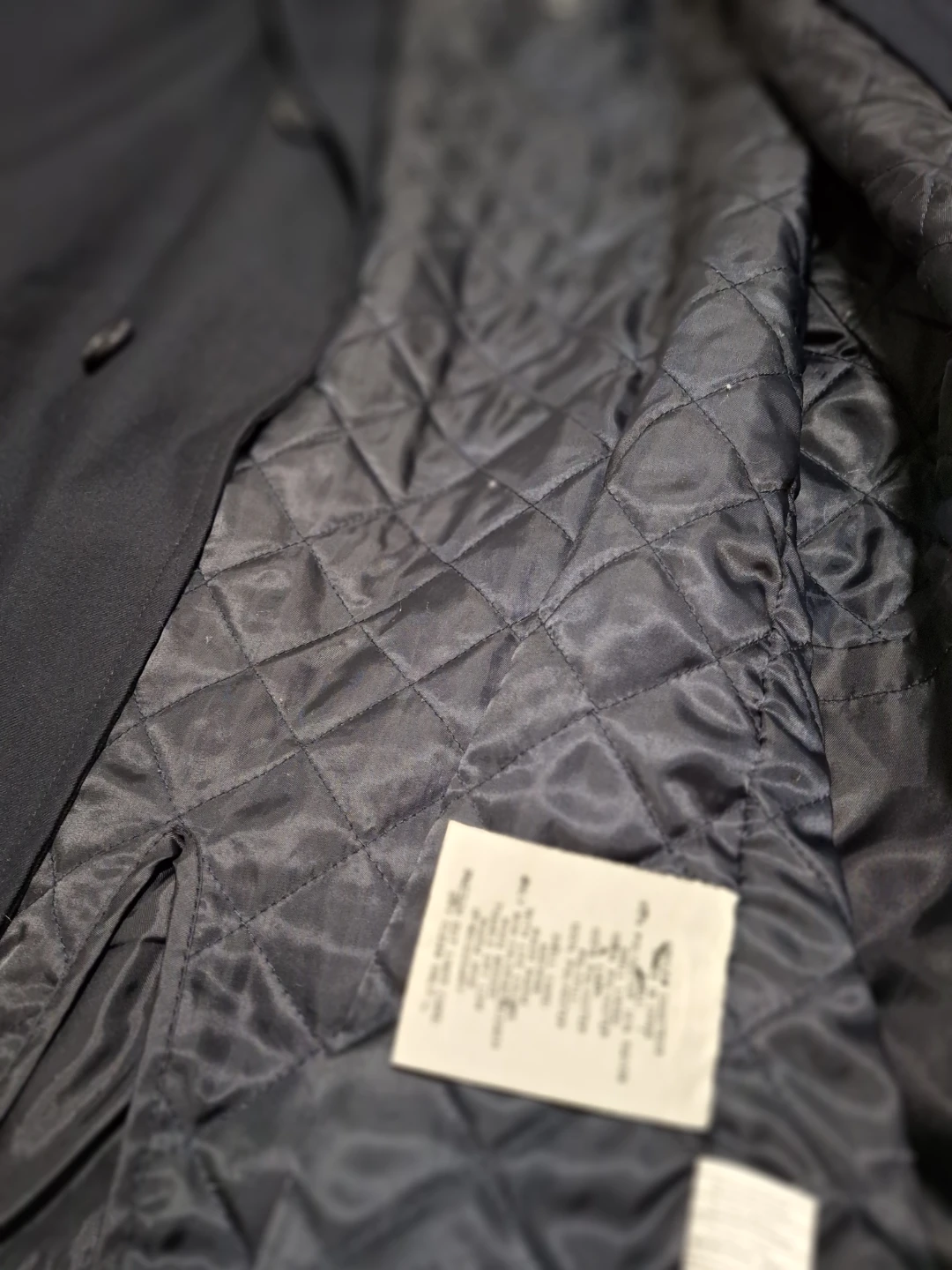 London Fog Heritage Trench Coat - Size 42R - photo 2