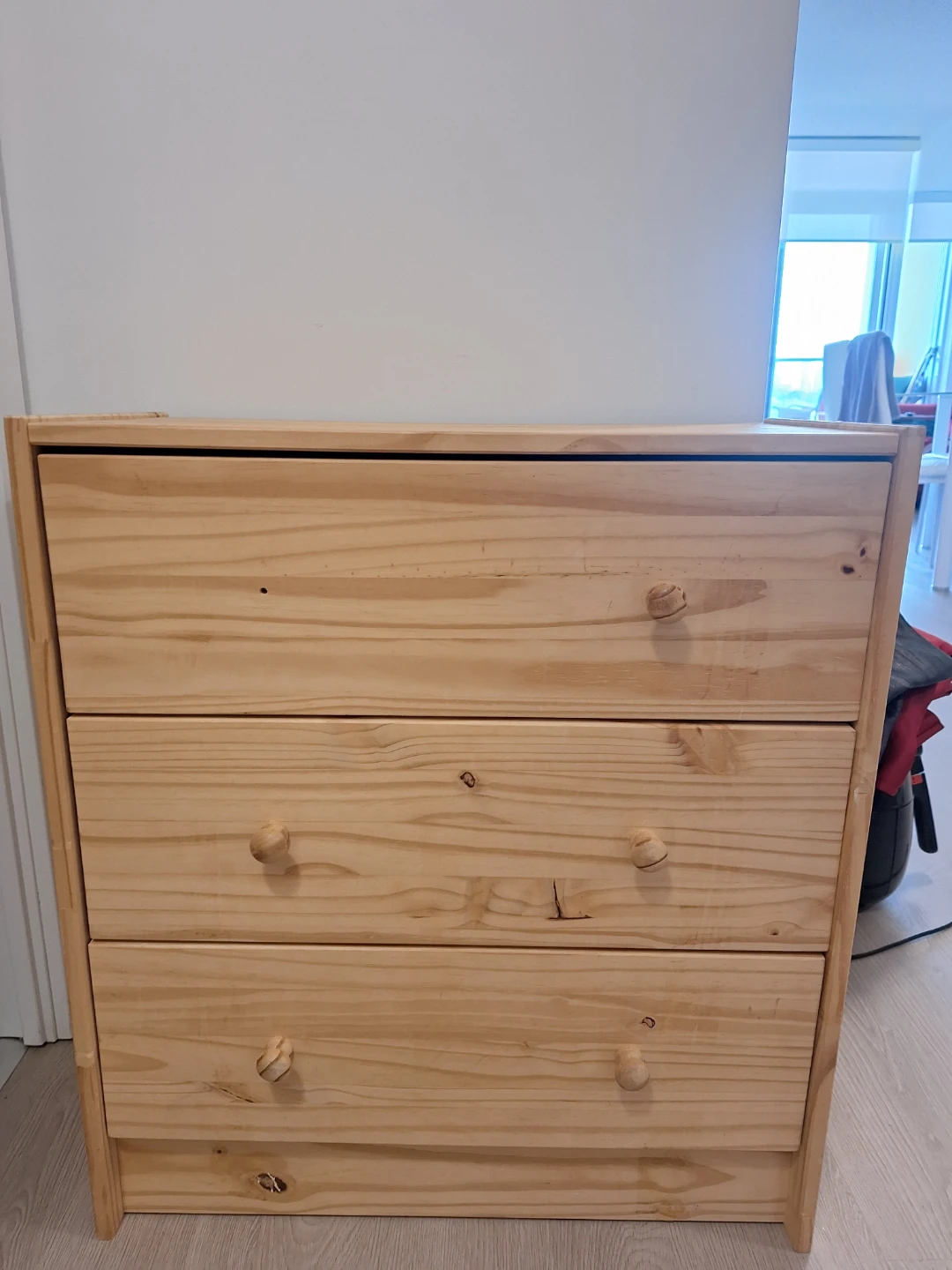 3-Drawer Pine Wood Dresser