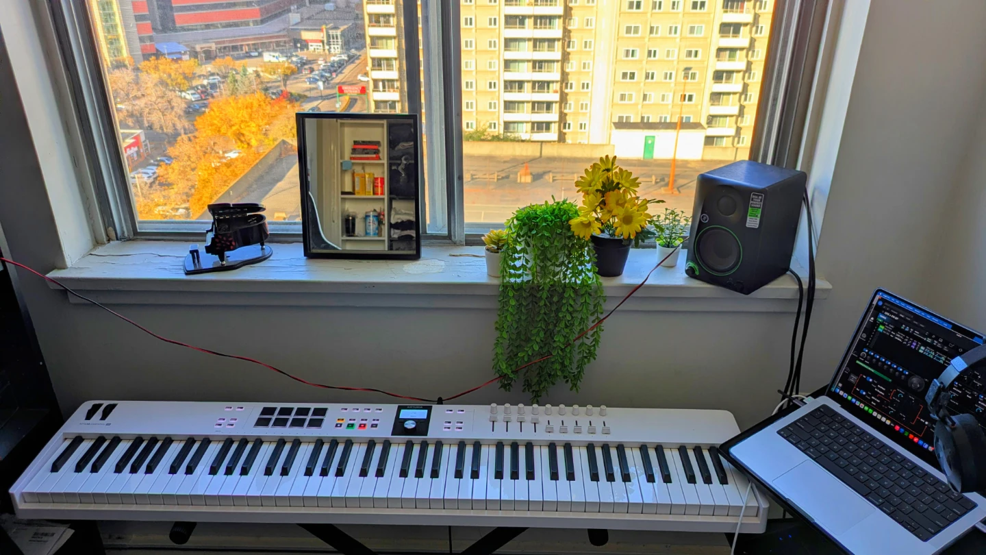 Arturia KeyLab Essential 88 mk3 MIDI Controller