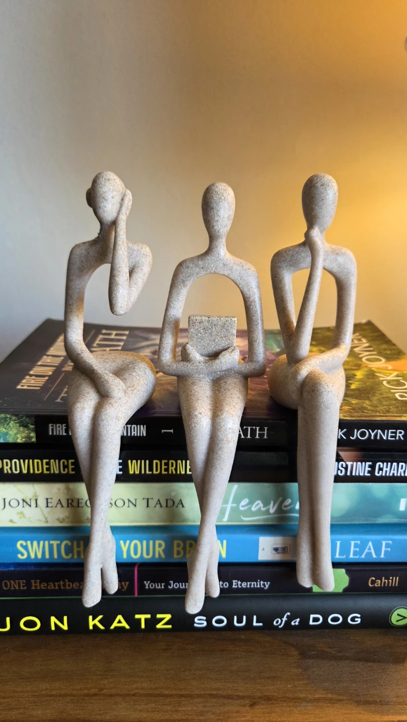 Abstract Sitting Thinking Figurines Set of 3 – Stone-Finish *new - photo 3