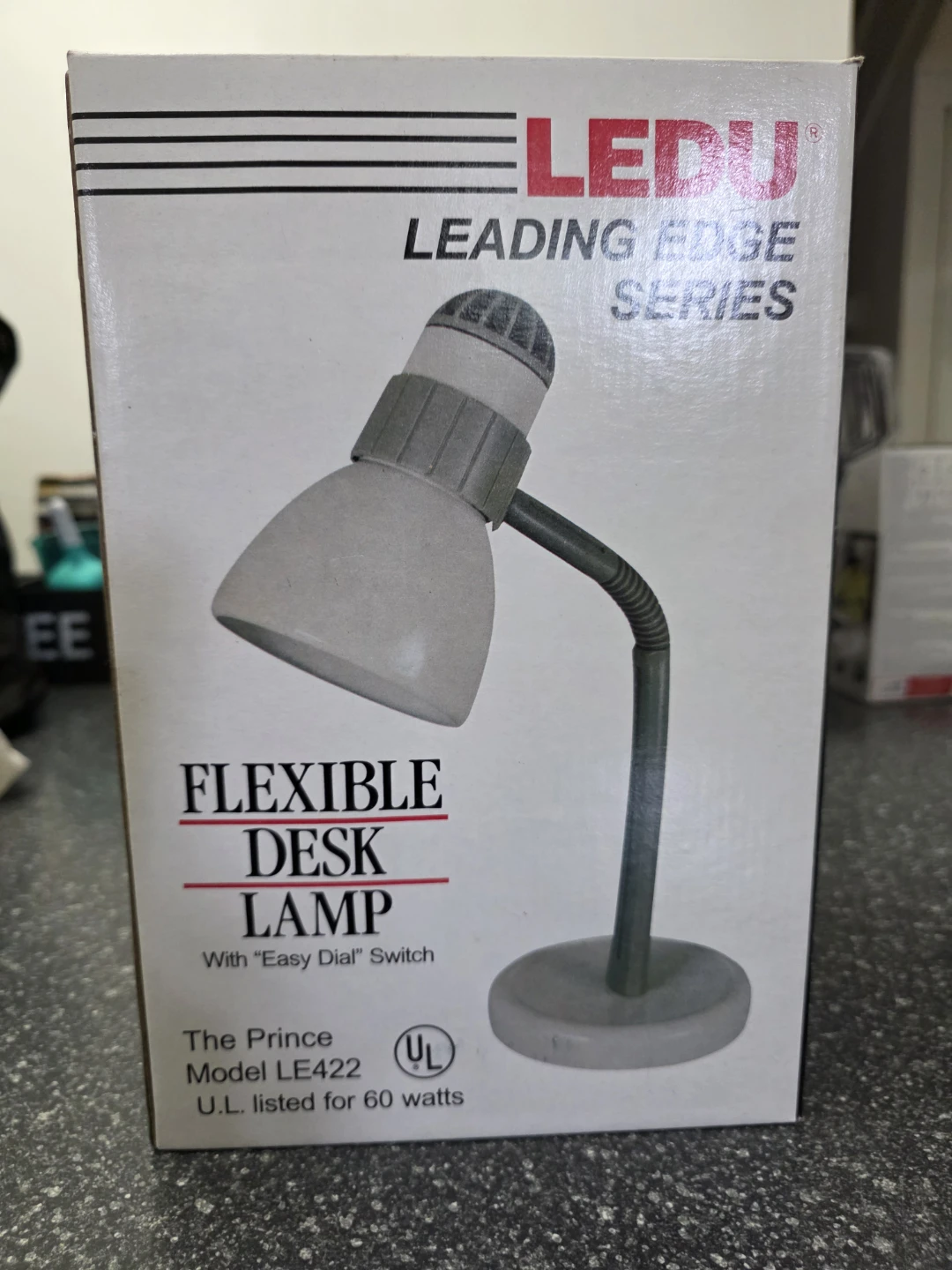 Ledu The Prince Flexible Desk Lamp LE422