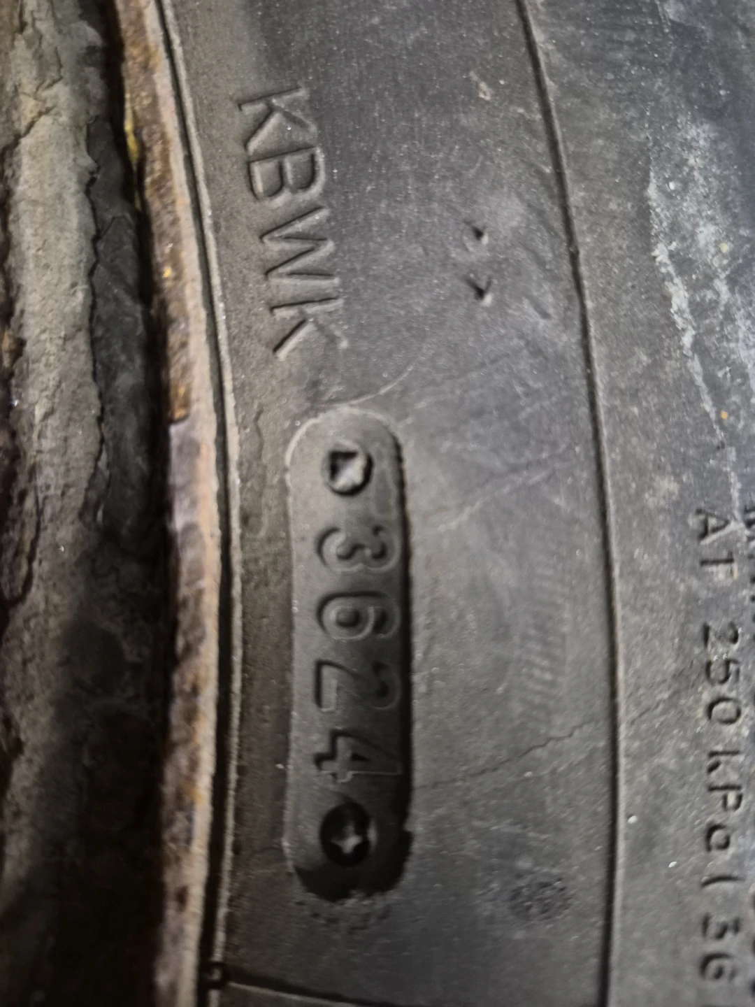 Winter tires on rims - photo 4