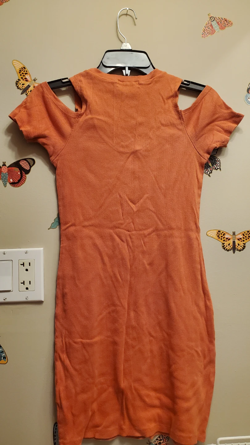 Derek Heart Orange Ribbed Cold-Shoulder Dress - photo 3