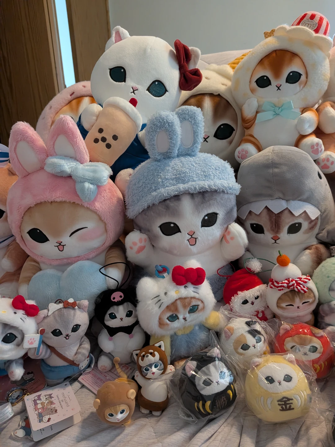 Mofusand Cat Plushie Collection