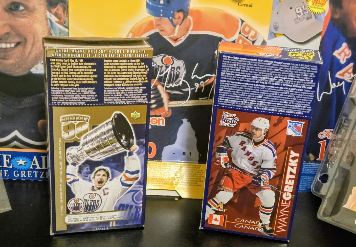 Vintage Wayne Gretzky 1990's Promo Lot, KD, Cereal, Dominos - photo 4