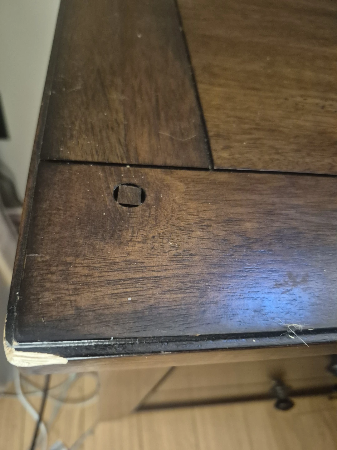 Dark wood bedroom dresser and 2 nightstands set - photo 4