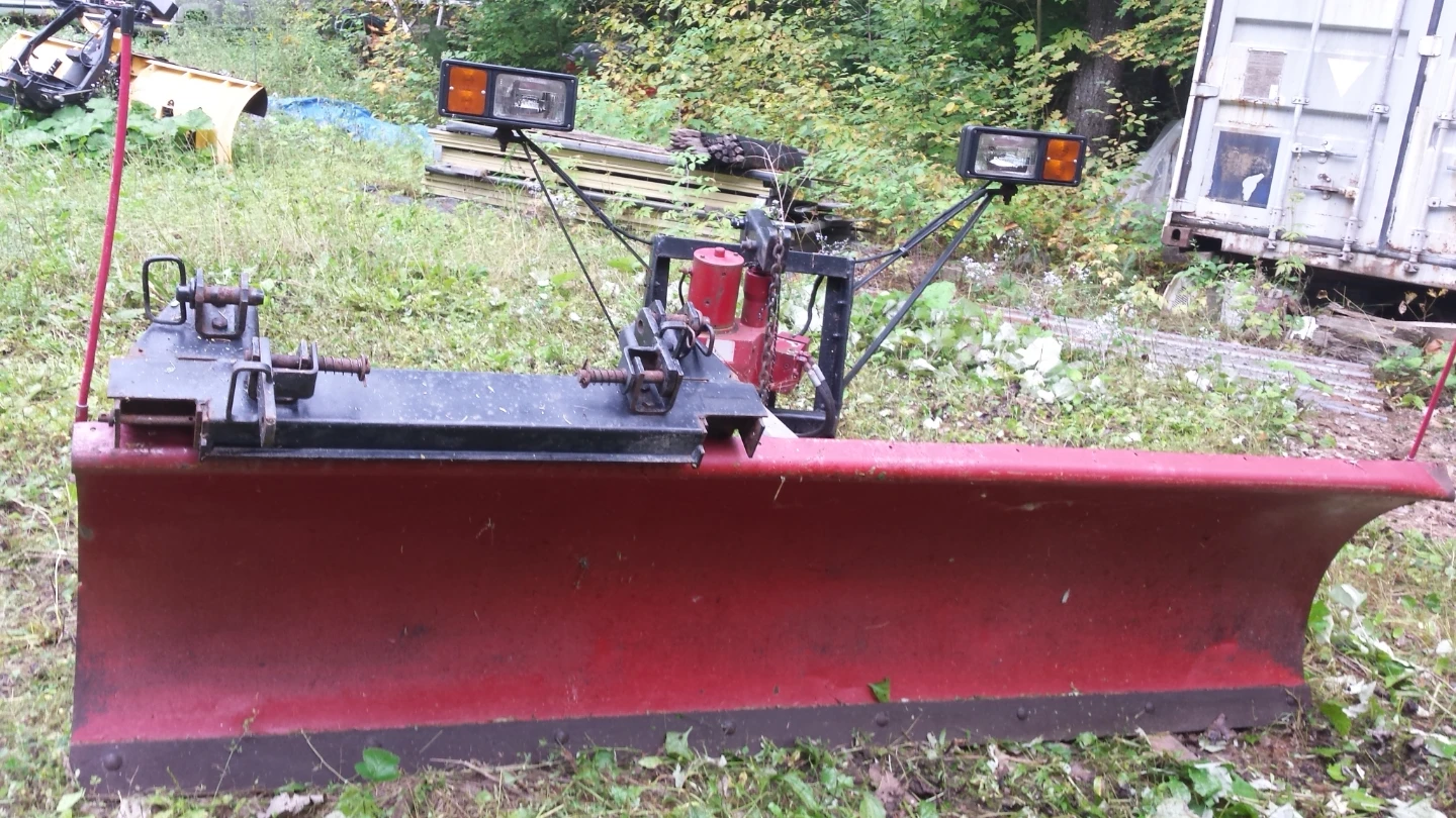 Red Steel Snow Plow Blade - photo 2