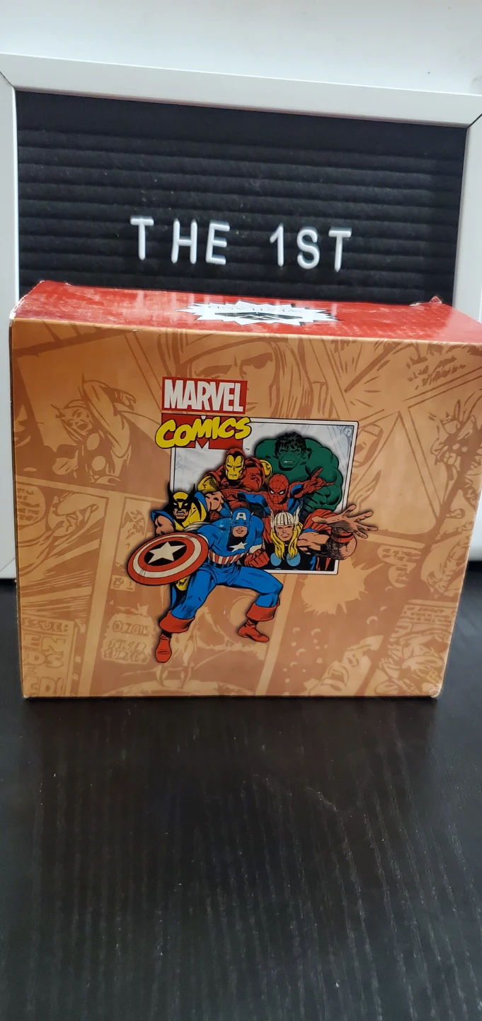 Marvel Hulk vs. Abomination Magnetic Salt and Pepper Shakers - photo 3