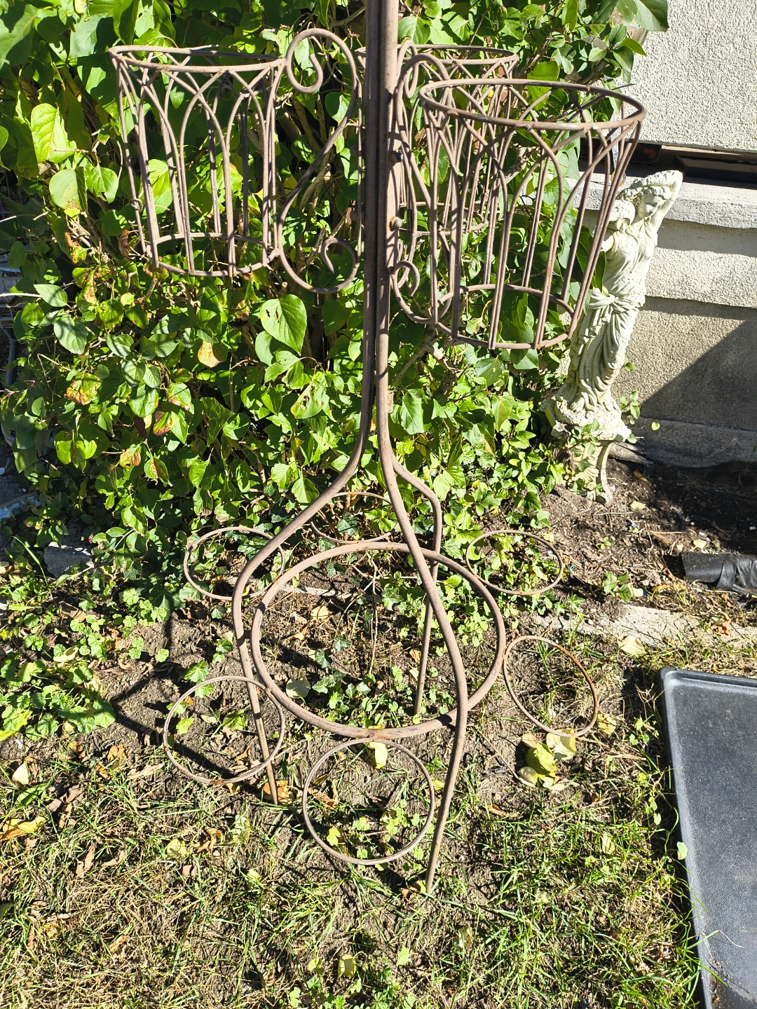 Metal Garden Plant Stand