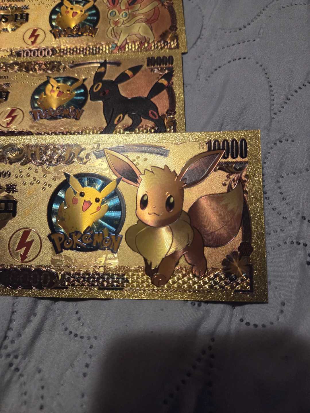 Set of 3 collectible gold-plated Pokémon banknote-style cards - photo 2