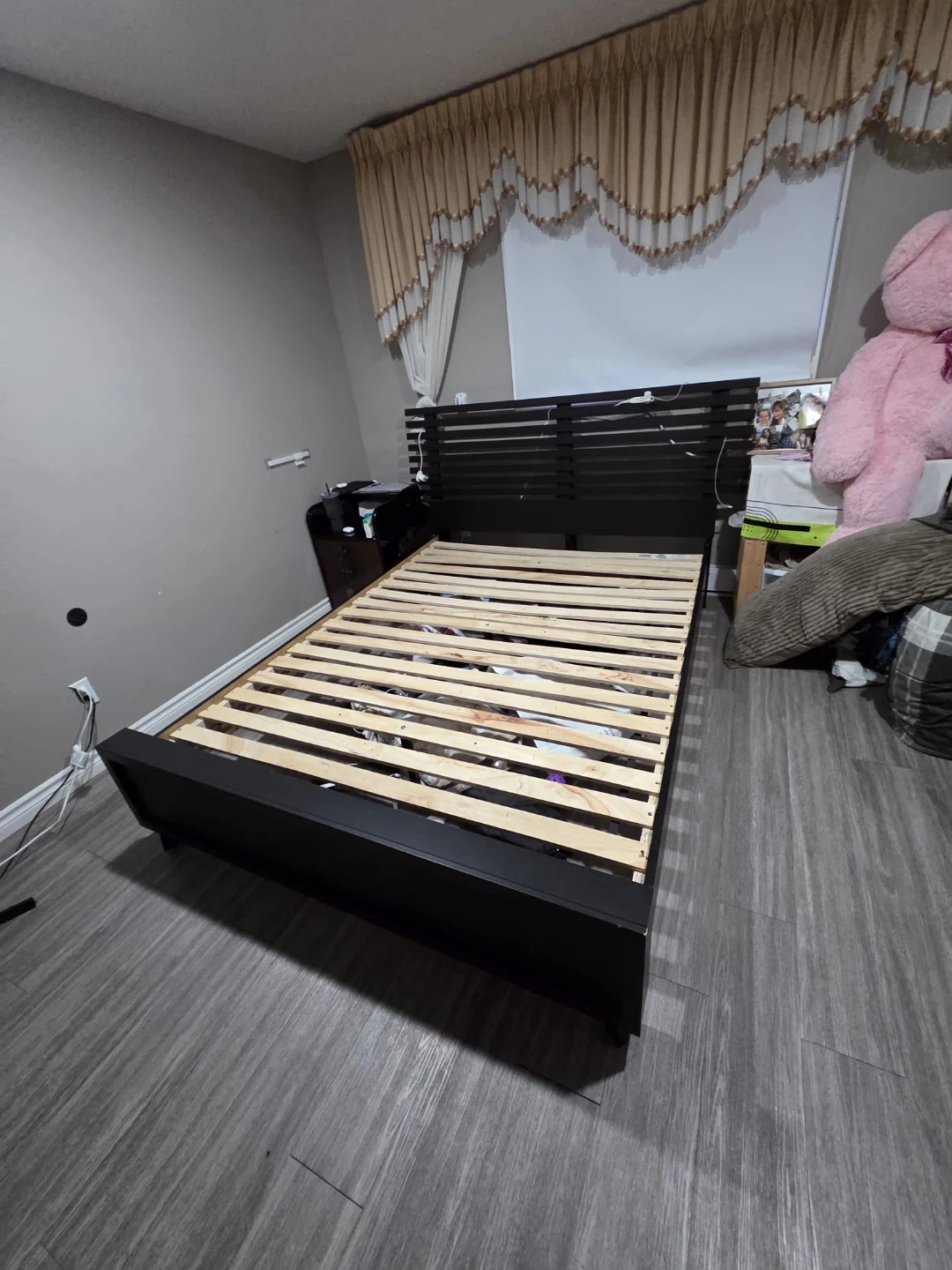 Black Wooden Bed Frame plus mattress - photo 3