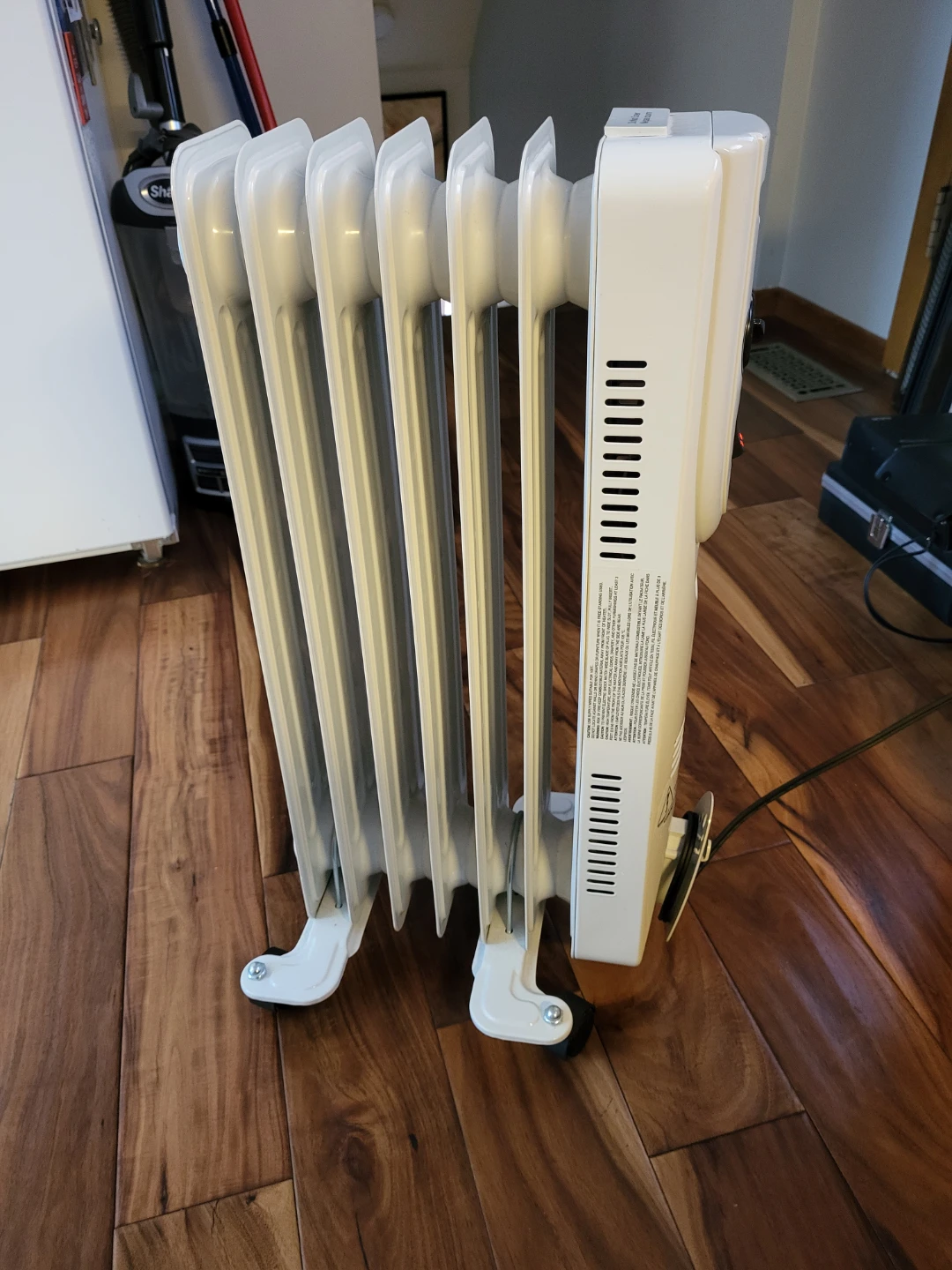 White Oil-Filled Radiant Heater - photo 2