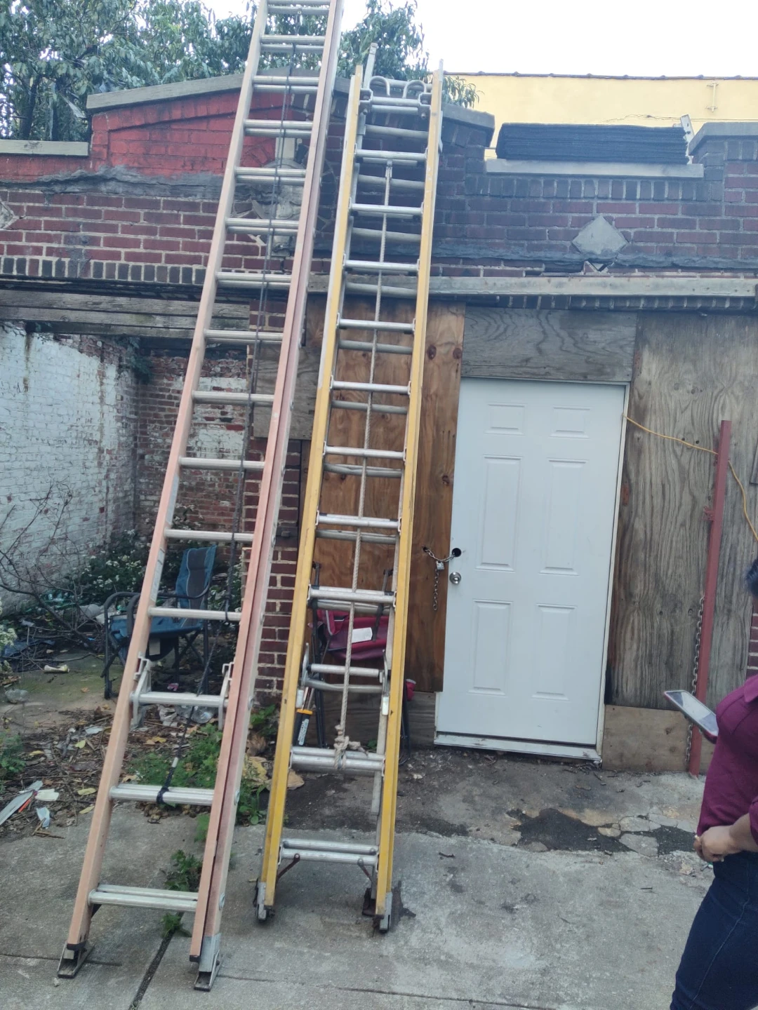 Werner 32ft Fiberglass Extension Ladder