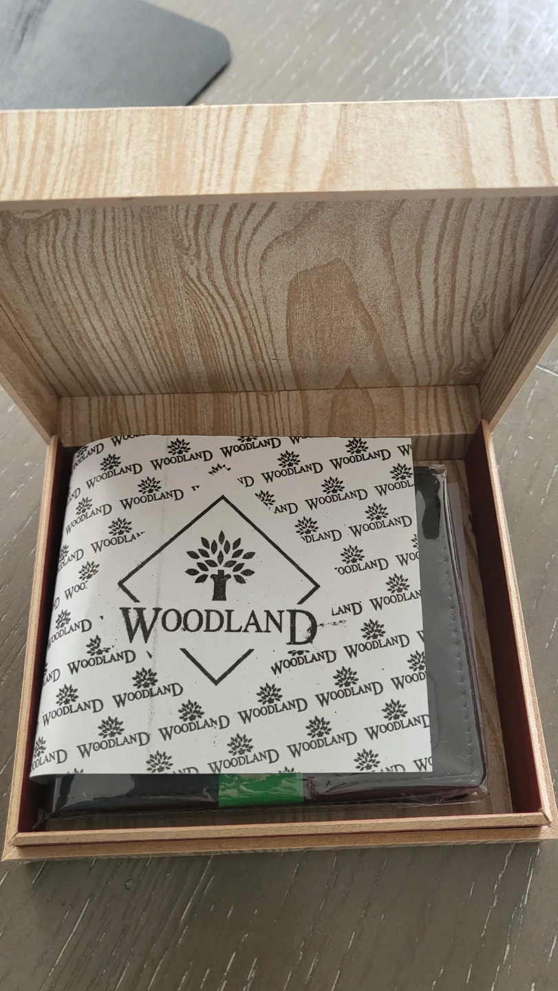 New Woodland wallet in original box - photo 2