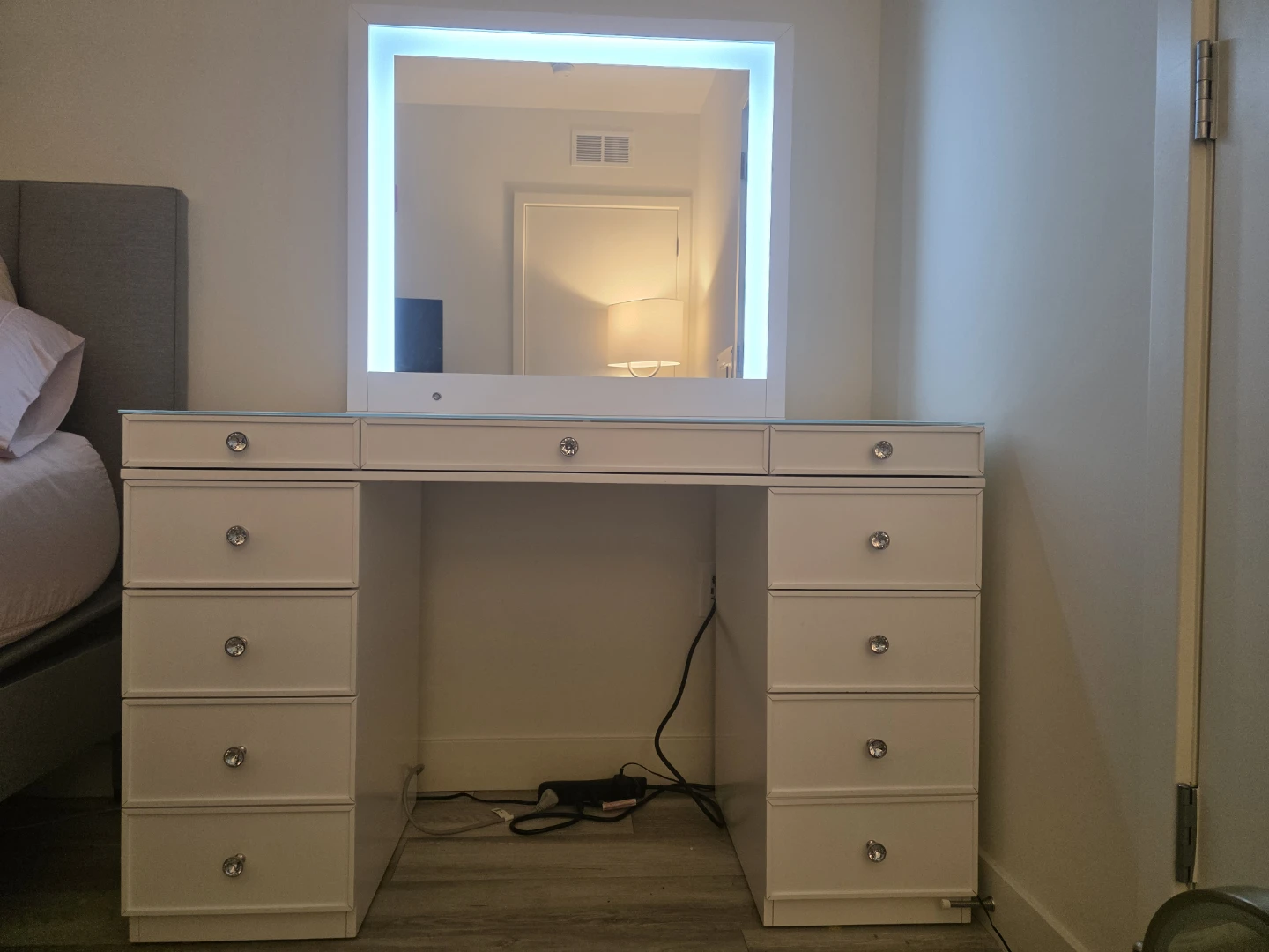 White Vanity Desk with LED Mirror - photo 2
