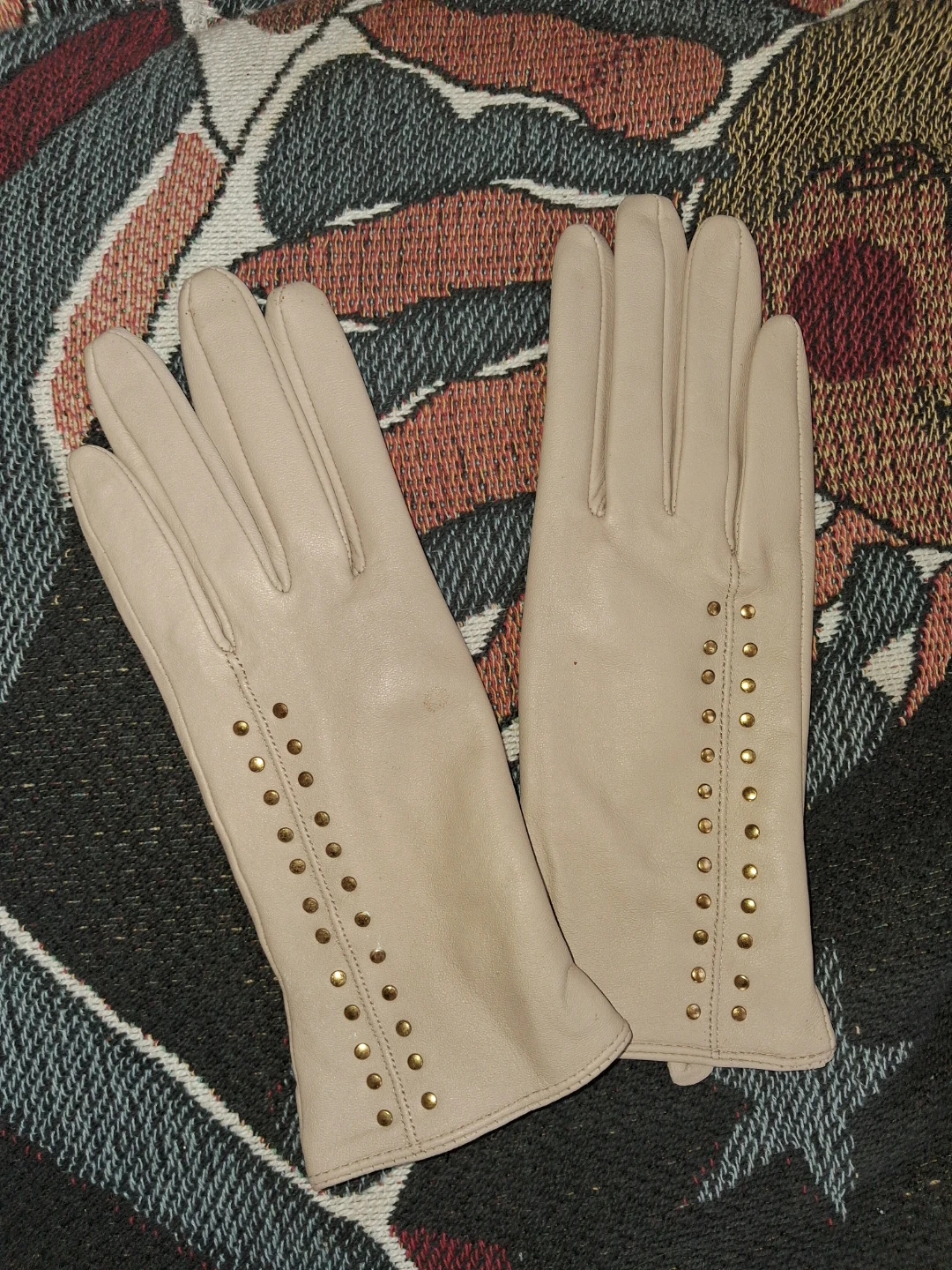 Beige Leather Studded Dress Gloves