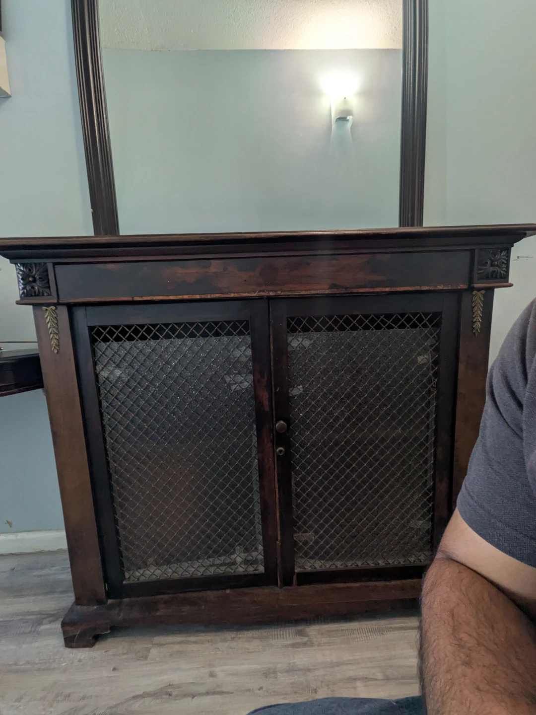 Vintage Dark Wood Cabinet - photo 5
