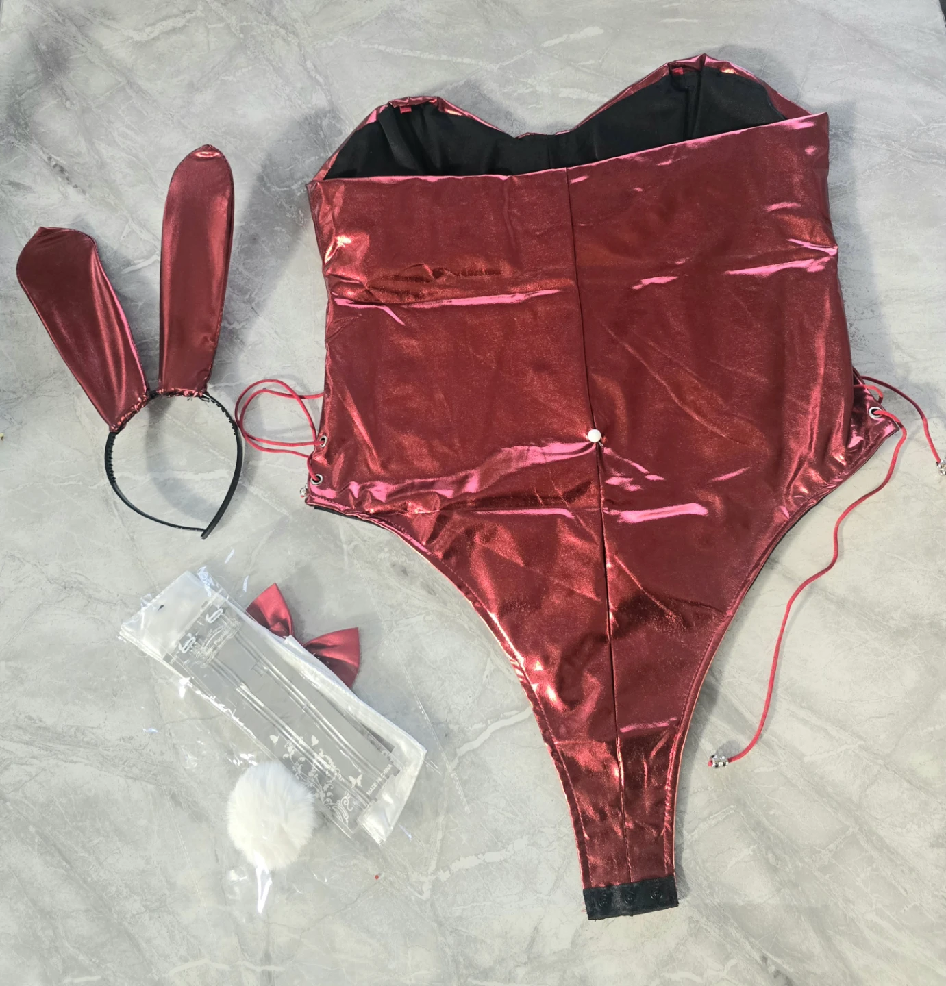 Red Bunny Costume Set XXL - photo 4
