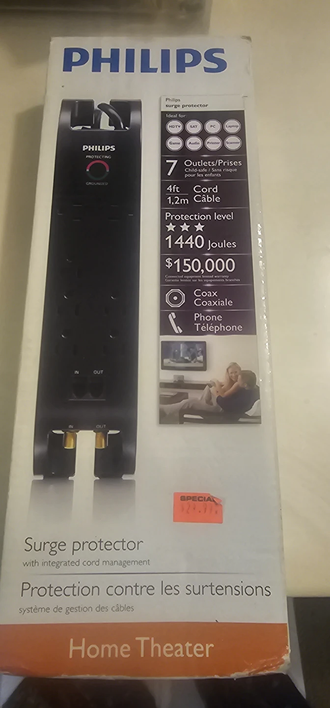 Philips 7-Outlet Surge Protector 4ft Cord
