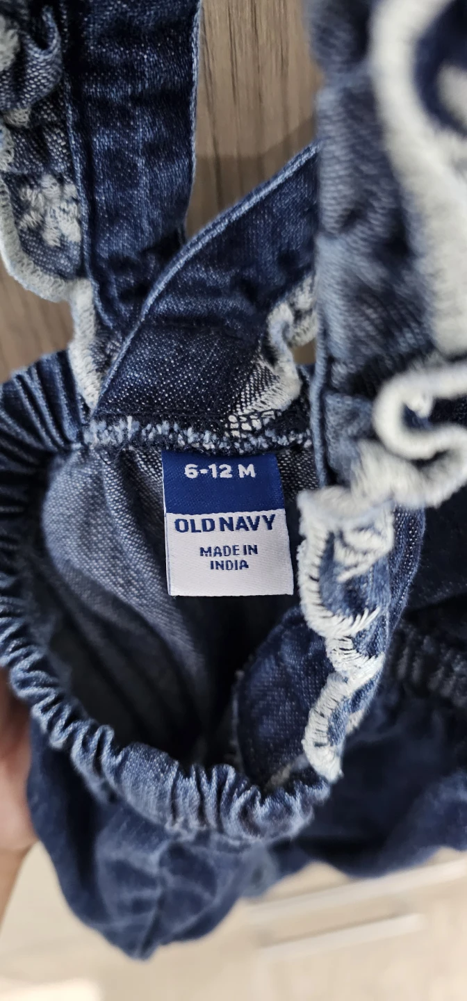 Old Navy Denim Baby Romper 6 to 12 month - photo 2