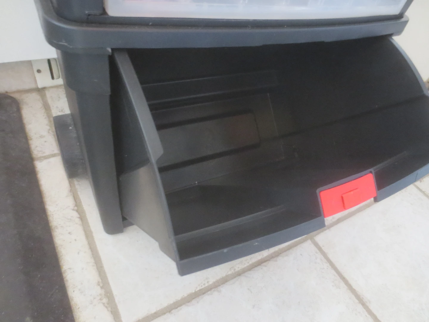 Brand New Homebase 18 Inch Mobile Multi Compartment Tool Box - photo 3